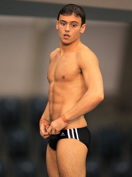 tom-daley-1343231405-view-1