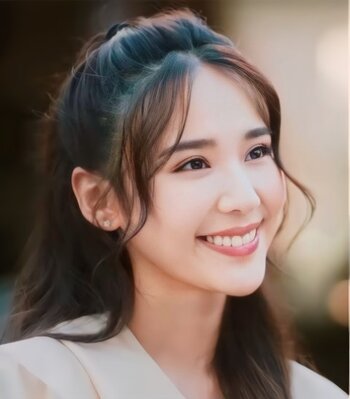 ญดา นริลญา Showtime Clinic-ก่อน2 (Small).jpg